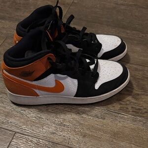 Jordan Men's Sneakers in Black, White, and Orange